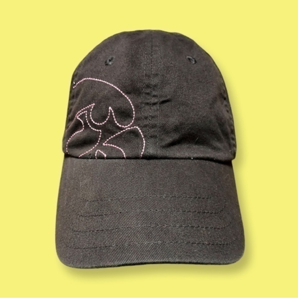 ⛄️Nike Iowa Hawkeyes Brown w/ pink Embroidered adjustable Cap